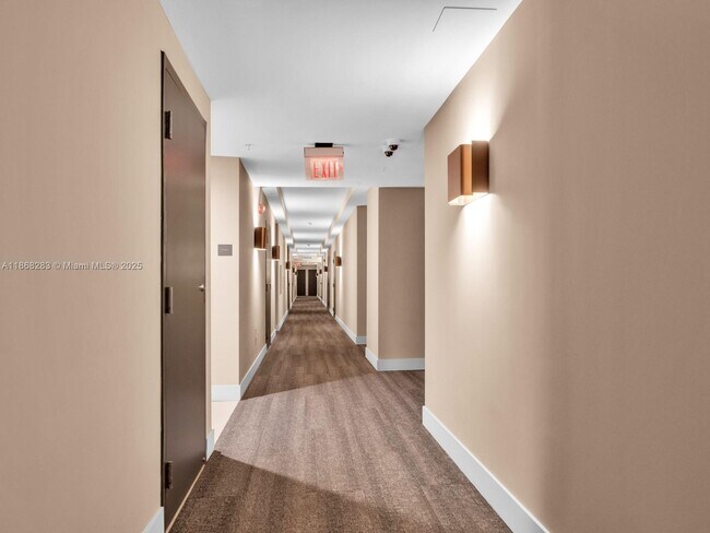 Building Photo - 1250 S Miami Ave