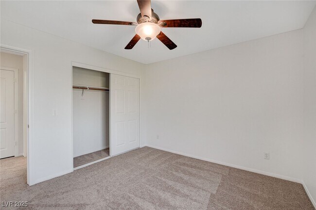 Building Photo - 11215 Dahlia Grove St