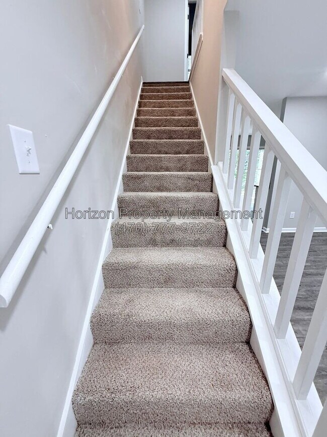 Building Photo - 4042 Hidden Hollow Terrace