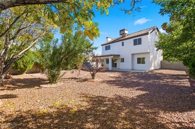 Building Photo - 1460 Daybreak Rd