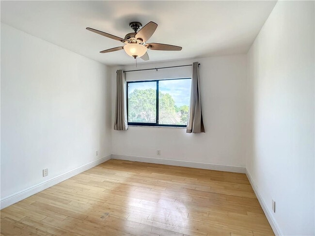 Building Photo - 6342 Longboat Ln W