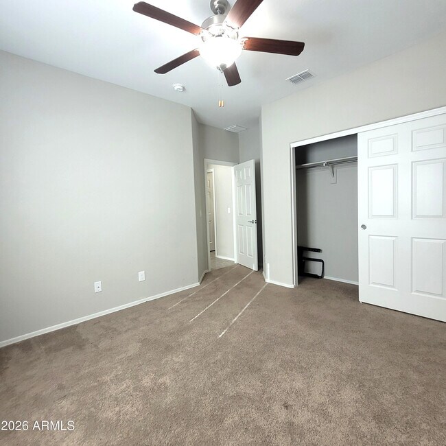 Building Photo - 25925 W Tonto Ln