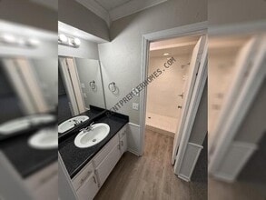 Building Photo - 1011 Taurus Dr