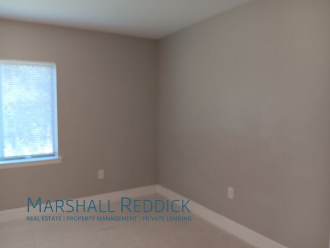 Building Photo - 3/2/1 in lehigh off Gunnery