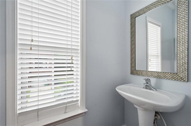Building Photo - 2922 Ashlyn Pointe Dr