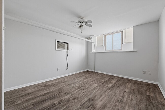 Building Photo - 761 Avenue A