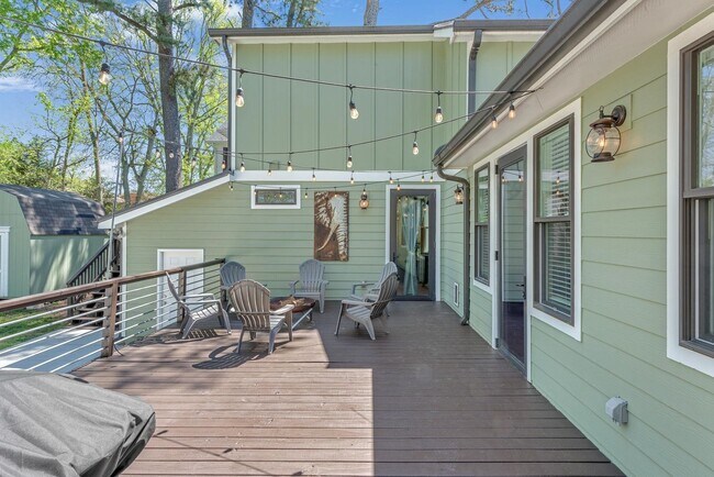 Building Photo - 6416 Edsel Dr
