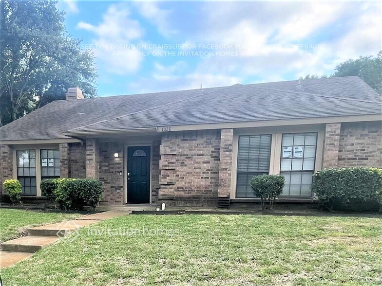 Primary Photo - 1028 Twin Falls Dr