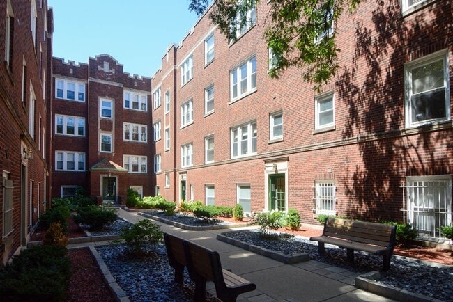 Building Photo - 3237 N Clifton Ave