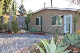 Building Photo - 1637 Grove Rd