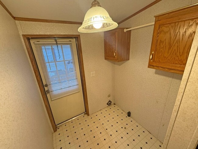 Building Photo - 2900 N Apperson Way