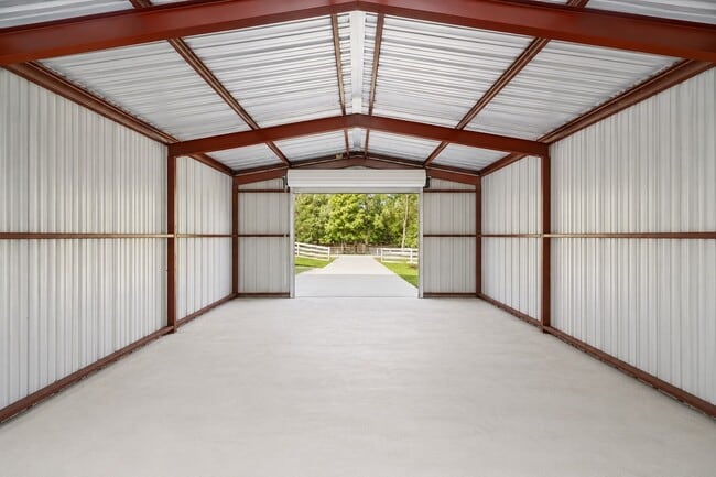 Building Photo - 5161 Lazy Ln