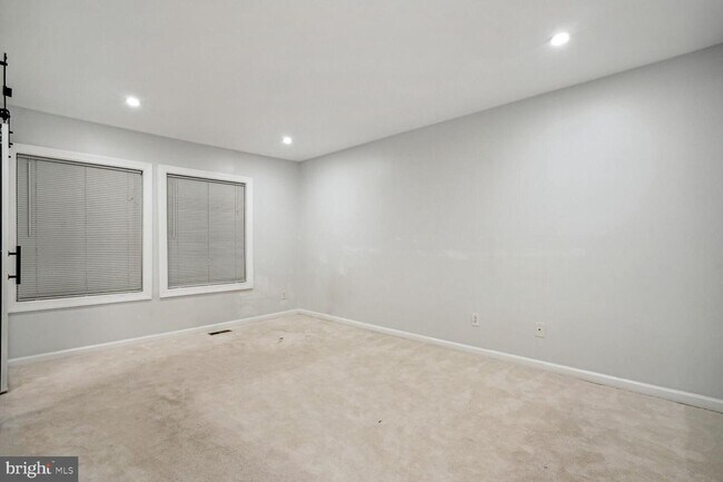 Building Photo - 6020 Forrest Hollow Ln