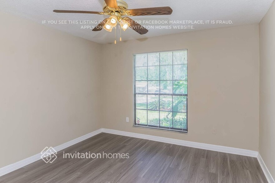 Building Photo - 2555 Bottomridge Dr