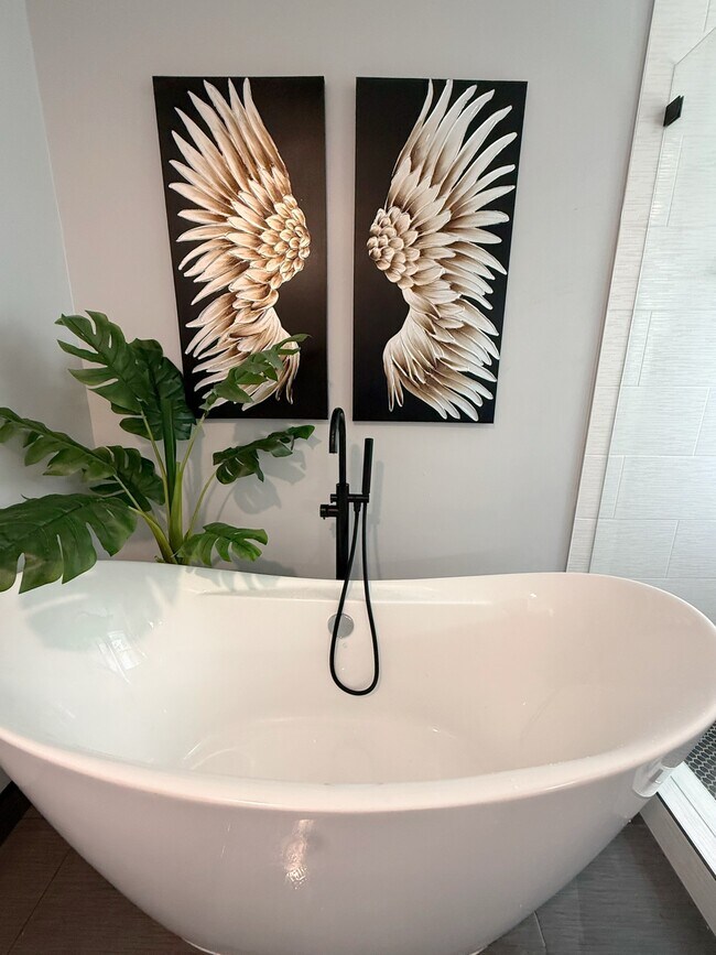 Building Photo - 19625 Sedgefield Terrace