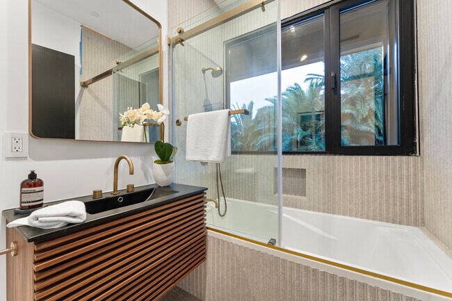 Building Photo - 9031 Alto Cedro Dr