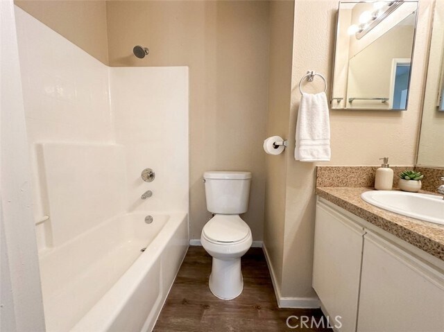 Building Photo - 1265 Kendall Dr