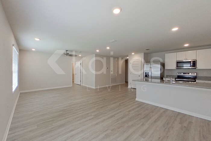 Building Photo - 4789 Malay Cir