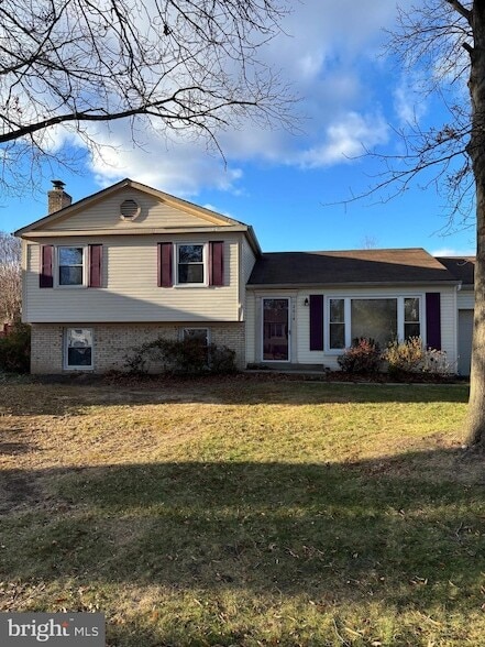 Building Photo - 2614 Armada St