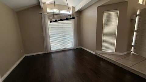 Building Photo - 9404 High Oak Dr