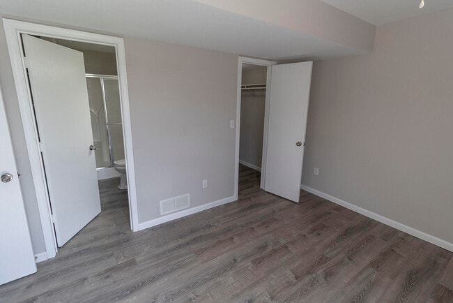 Building Photo - 5307 Currituck Ln