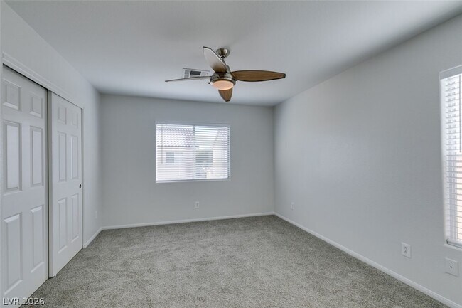 Building Photo - 868 Blue Rosalie Pl