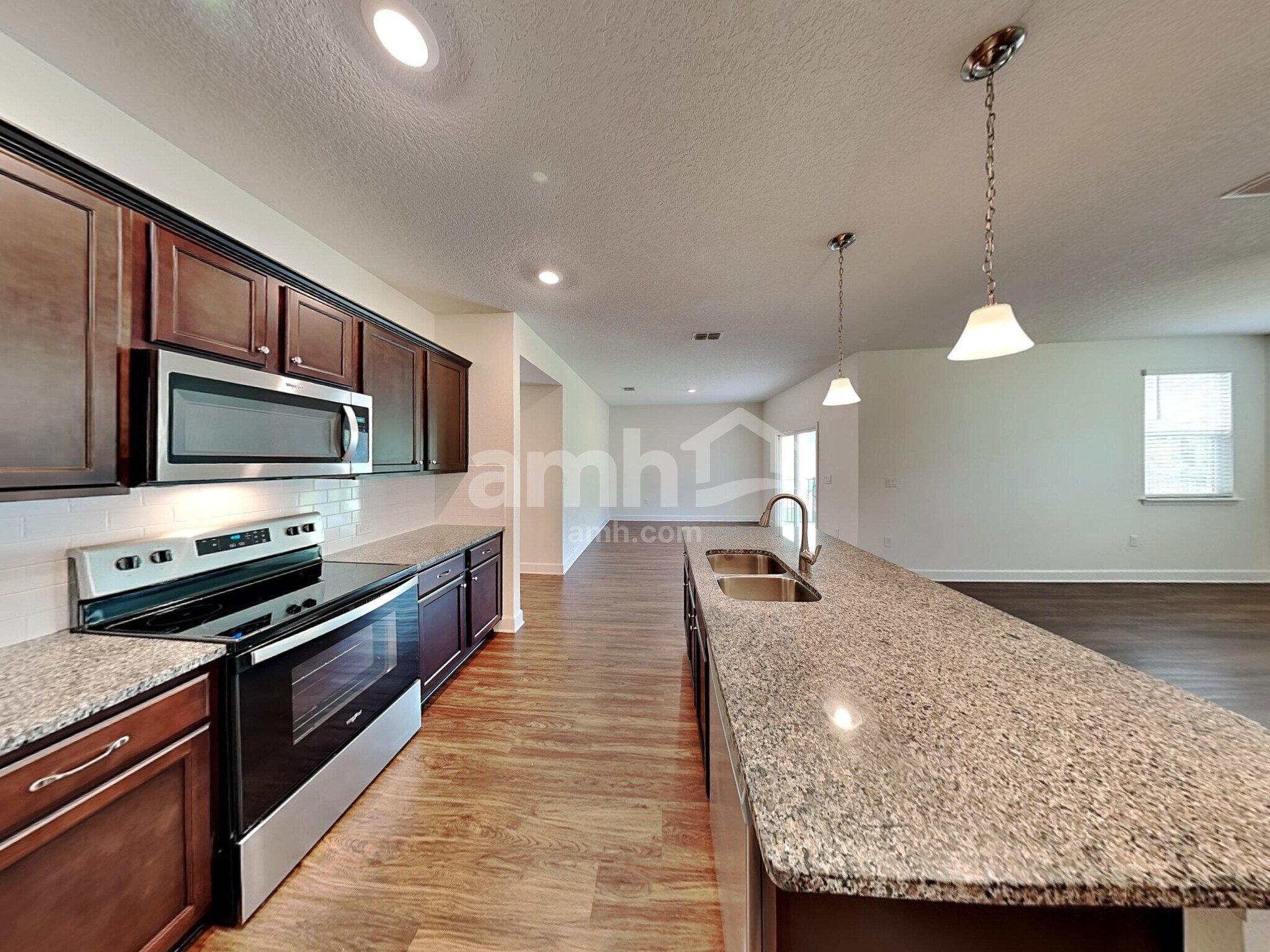 Building Photo - 1240 Tan Tara Trl
