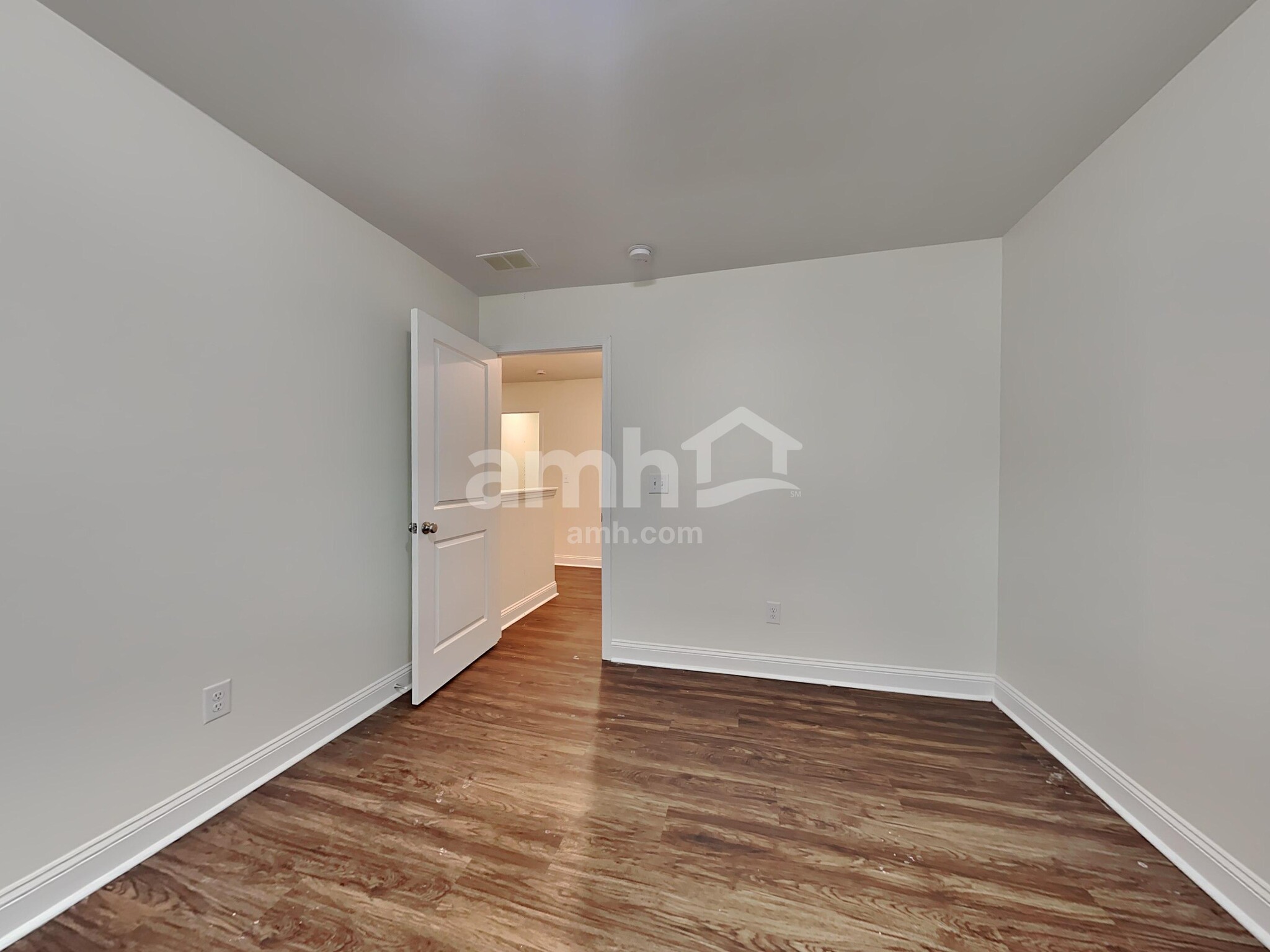 Building Photo - 137 Sweet Gum Dr