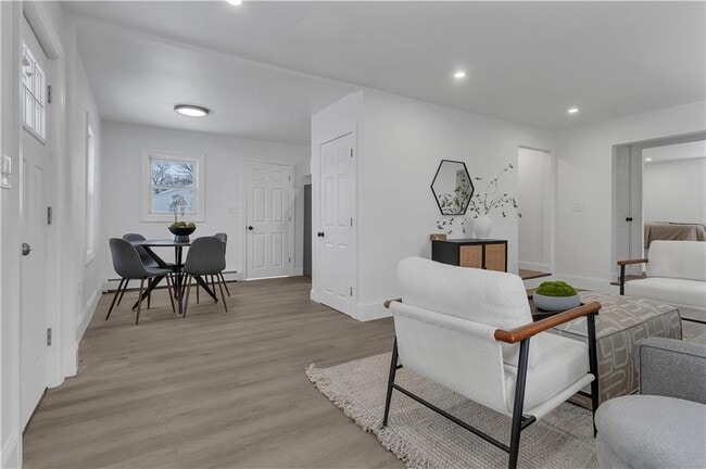 Building Photo - 115 Campbell Ave