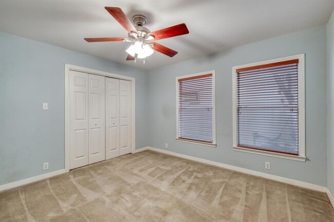 Building Photo - 1404 Juliet St