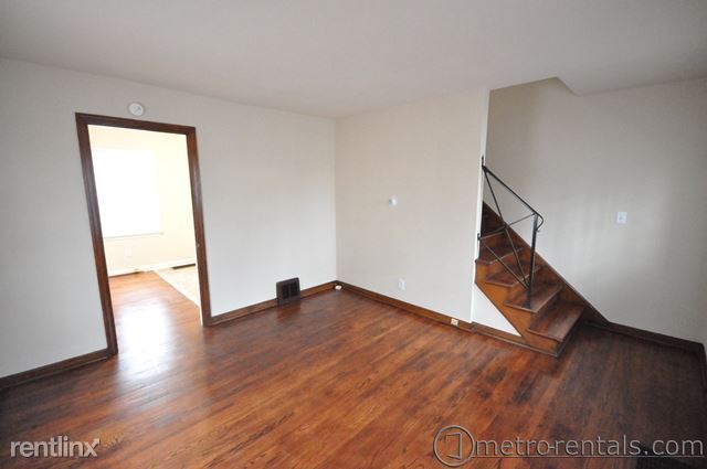 Building Photo - 2 br, 1 bath Townhome - 1611 Ashland Ave