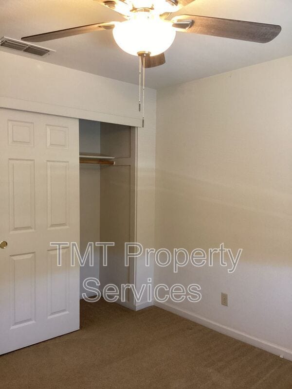 Building Photo - 10188 Gatemont Cir