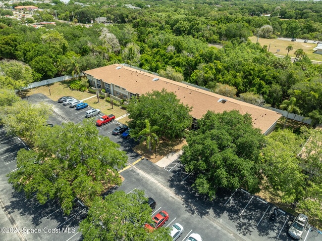 Building Photo - 1641 Sunny Brook Ln