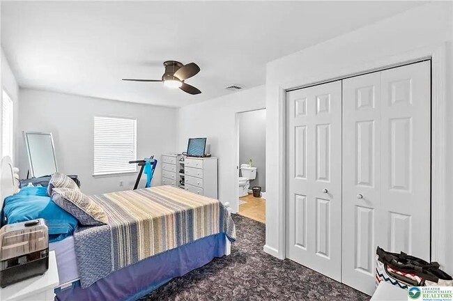 Building Photo - 2084 Johnston Dr