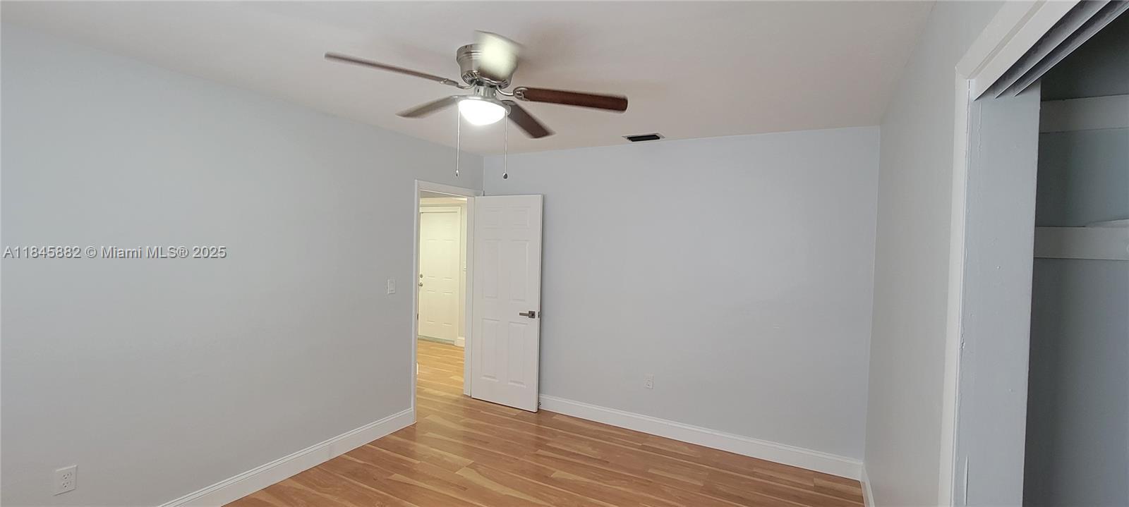 Building Photo - 9060 SW 53rd St