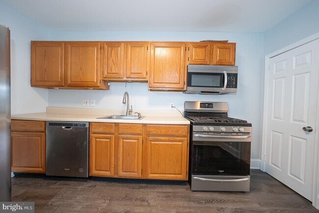 Building Photo - 4707 Smick St