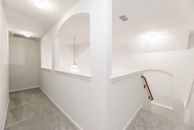 Building Photo - 3507 Moss Trail Dr