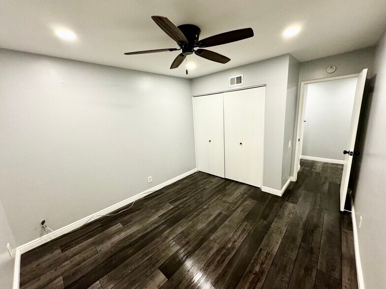 Building Photo - 7147 Pomelo Dr
