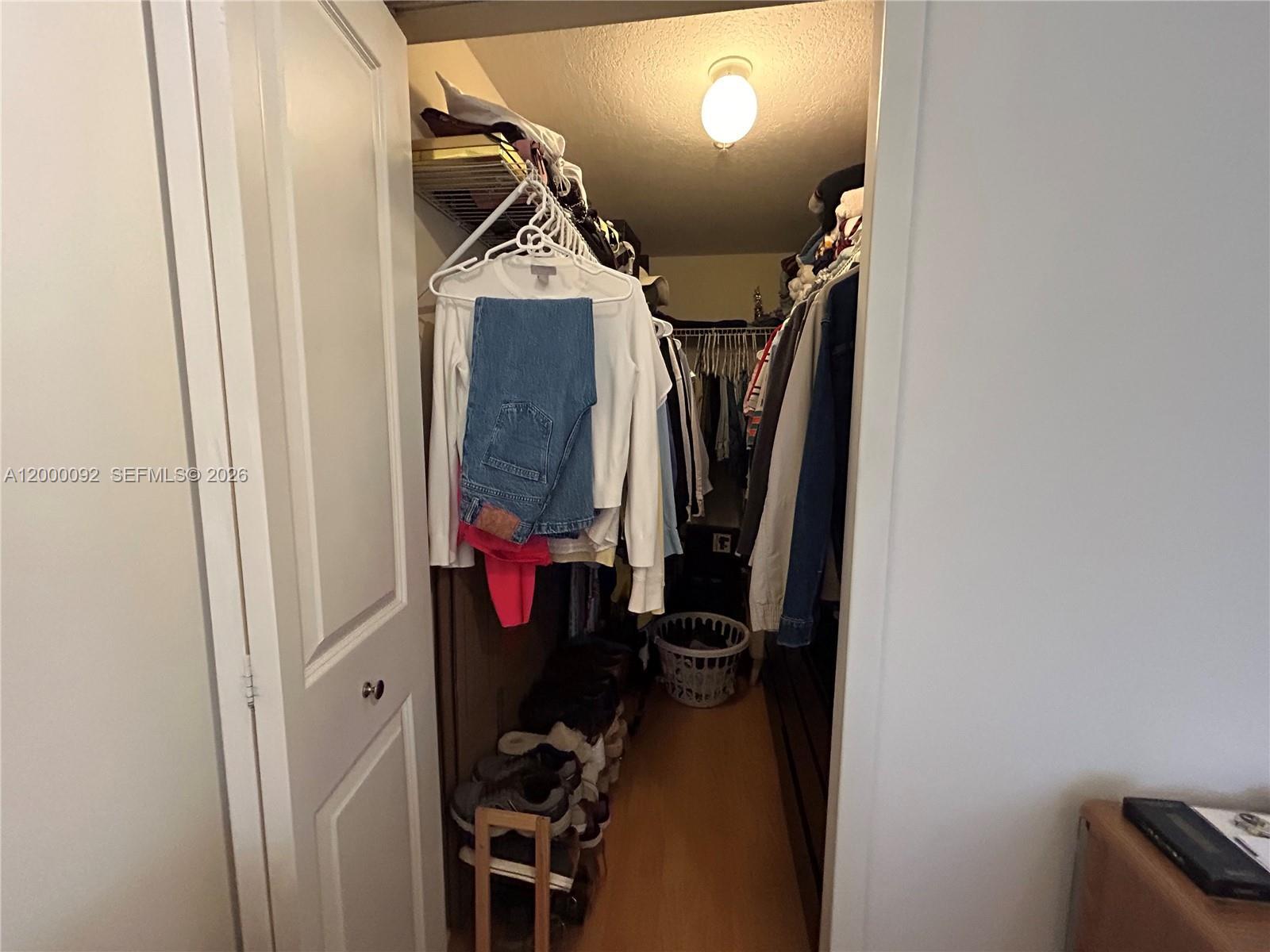 Building Photo - 170 SE 14th St