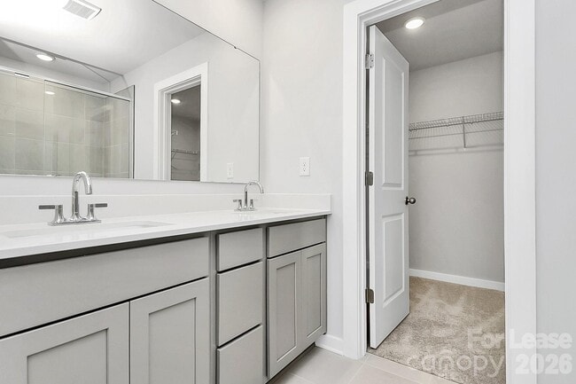 Building Photo - 529 Mountain Vw Dr