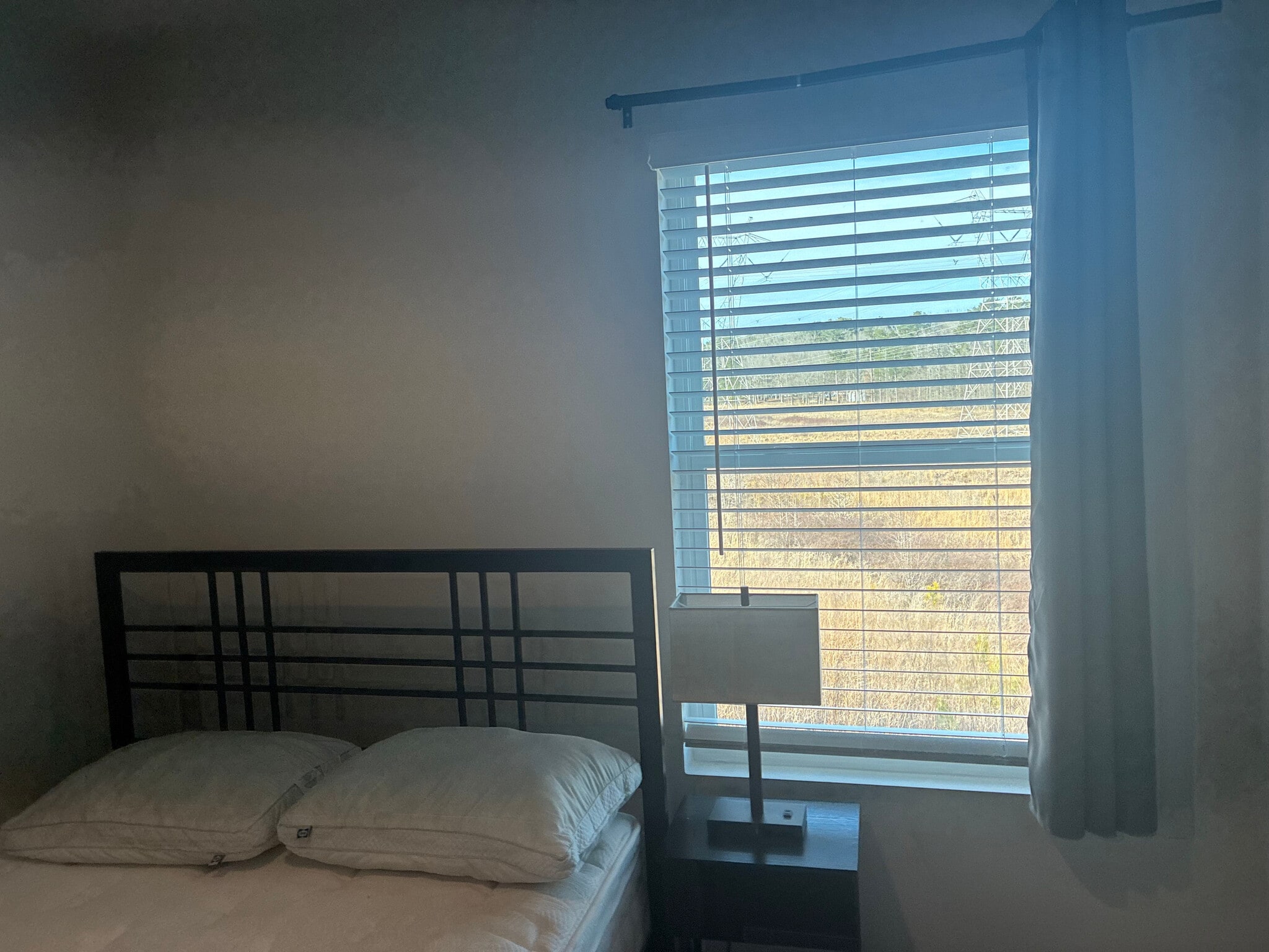 Building Photo - Room in Townhome on Shaffer Ct