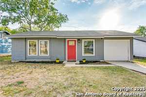 Primary Photo - 816 Hickory Hill Dr