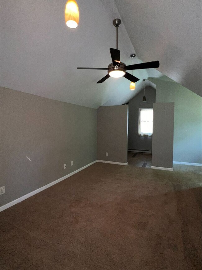 Building Photo - Coming Soon!!! Spacious 5 bedroom House Wi...