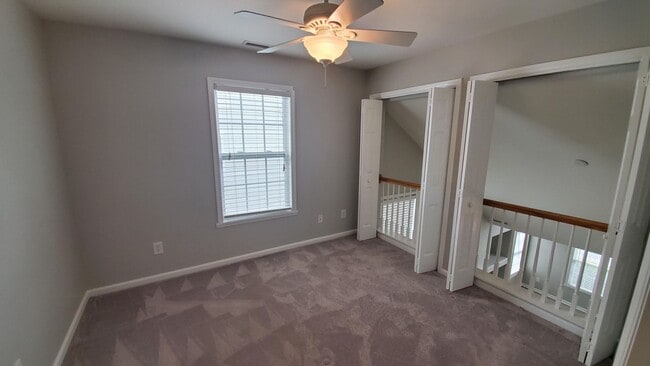 Building Photo - 1303 Snyder St