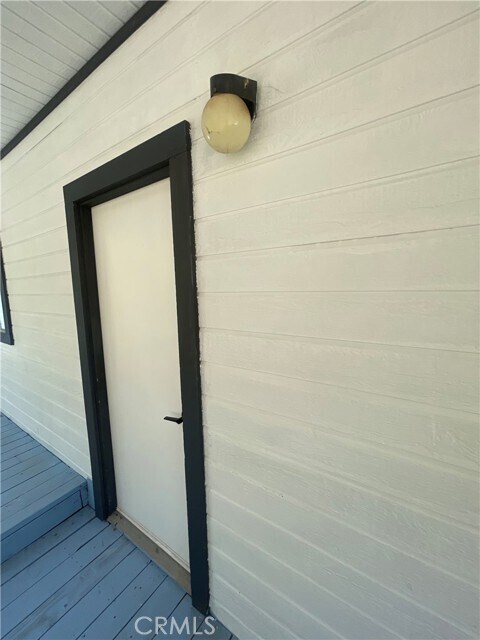 Building Photo - 1361 De Luz Rd