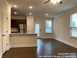 Building Photo - 2222 Sandlewood Cv