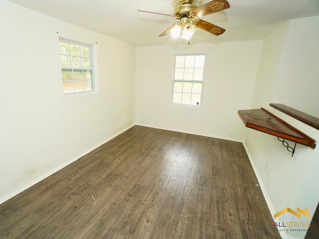 Building Photo - 2059 Otis Wallace Ln