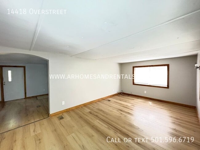 Building Photo - 14418 Overstreet-