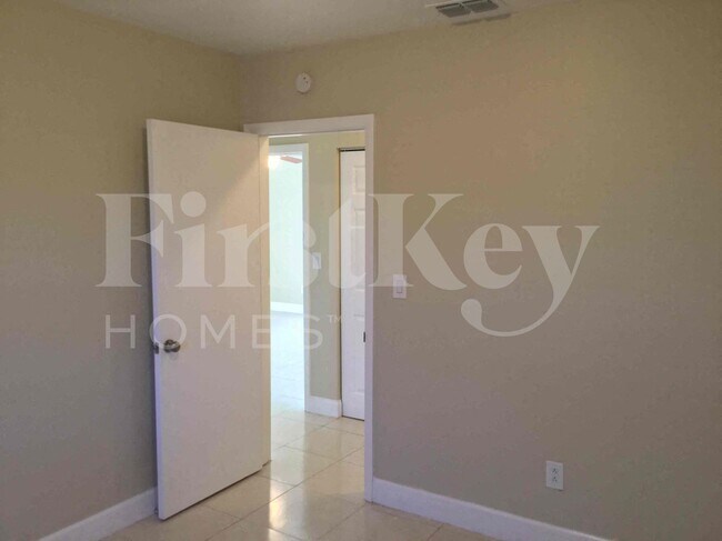 Building Photo - 19462 SW 87th Pl