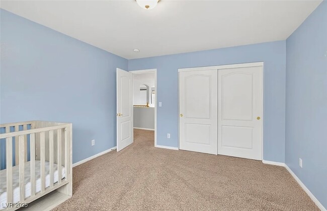 Building Photo - 233 Lynbrook St